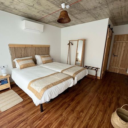 Santa Cruz Dive House Padi Dive Resort Силвейра Экстерьер фото