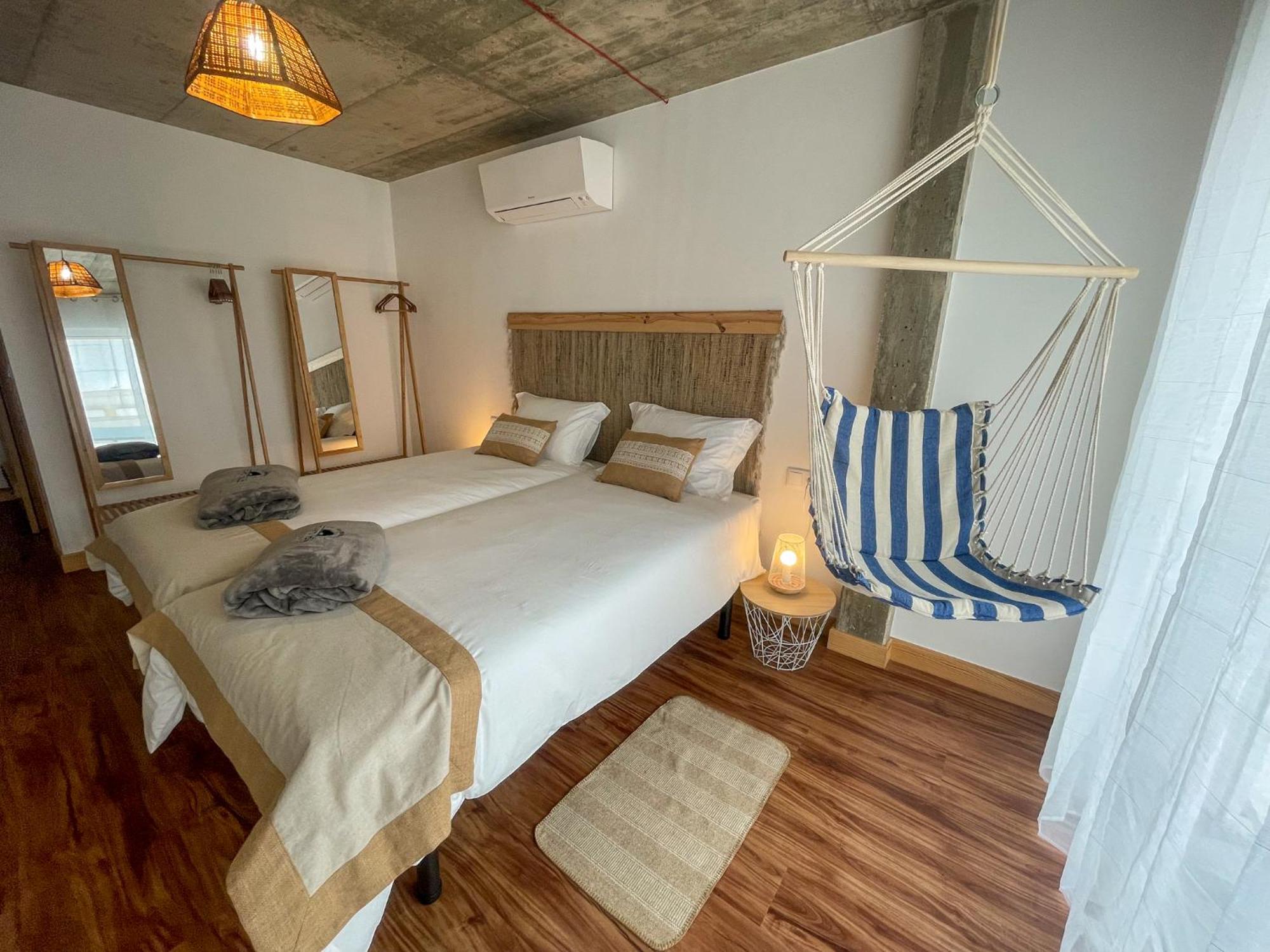 Santa Cruz Dive House Padi Dive Resort Силвейра Экстерьер фото