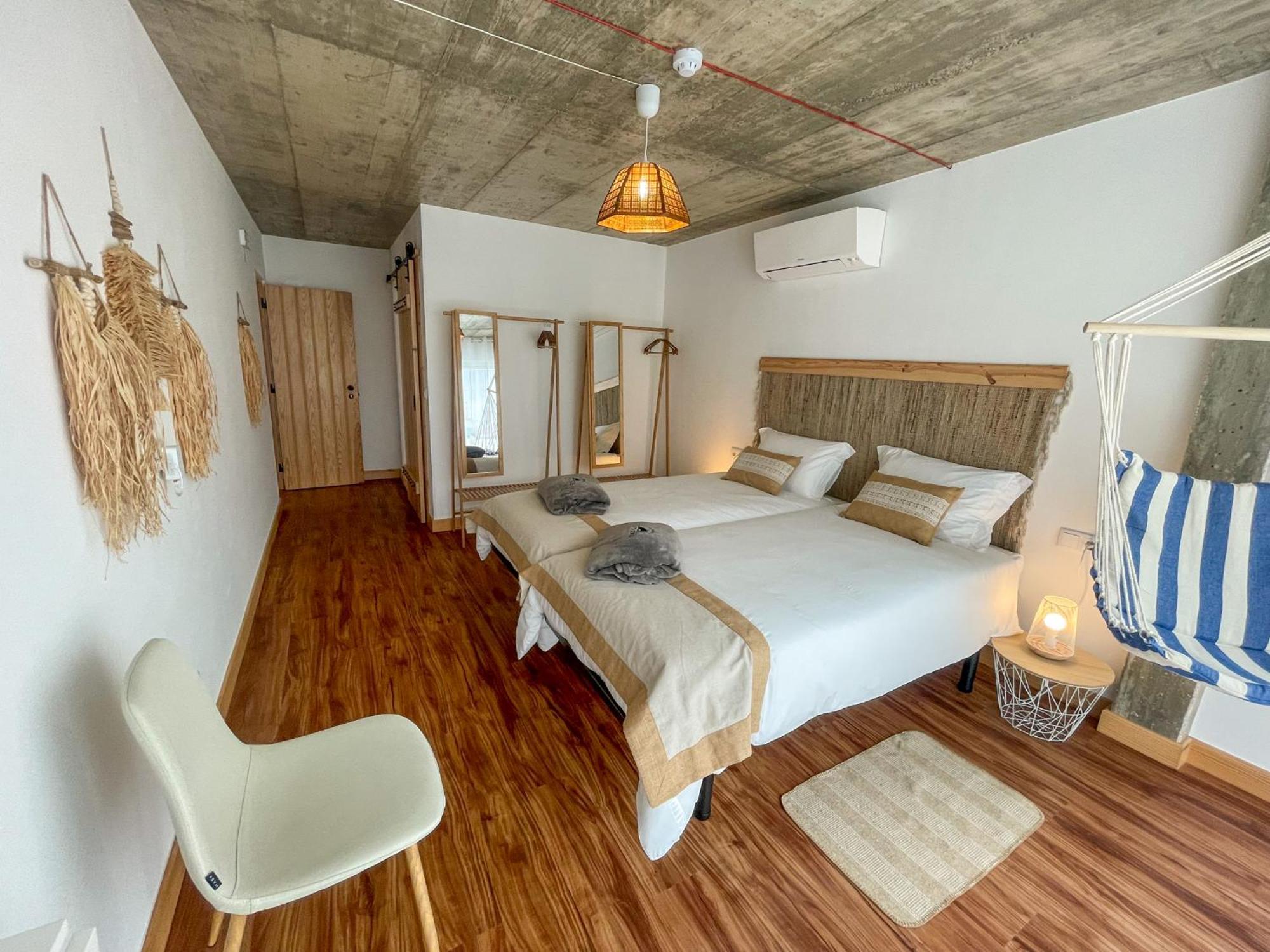 Santa Cruz Dive House Padi Dive Resort Силвейра Экстерьер фото